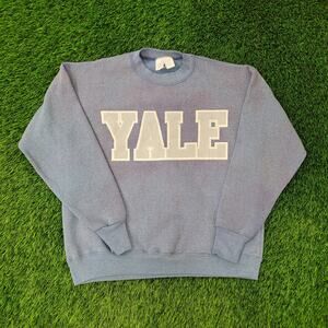 Vintage 90s YALE University Sweatshirt Womens Large 23x24 Faded Blue